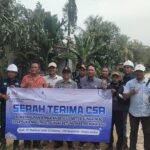 Bangun Jembatan Sungai Mao Pakai Dana CSR PT MKi-STA  Langsung Diterima Perwakilan Pemda Bengkayang